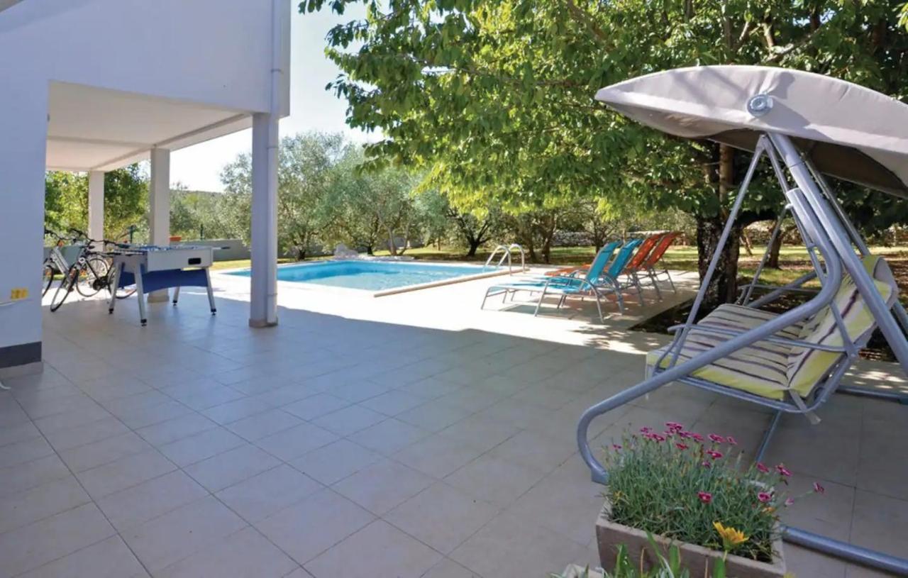 Вилла House Viki Plano Экстерьер фото