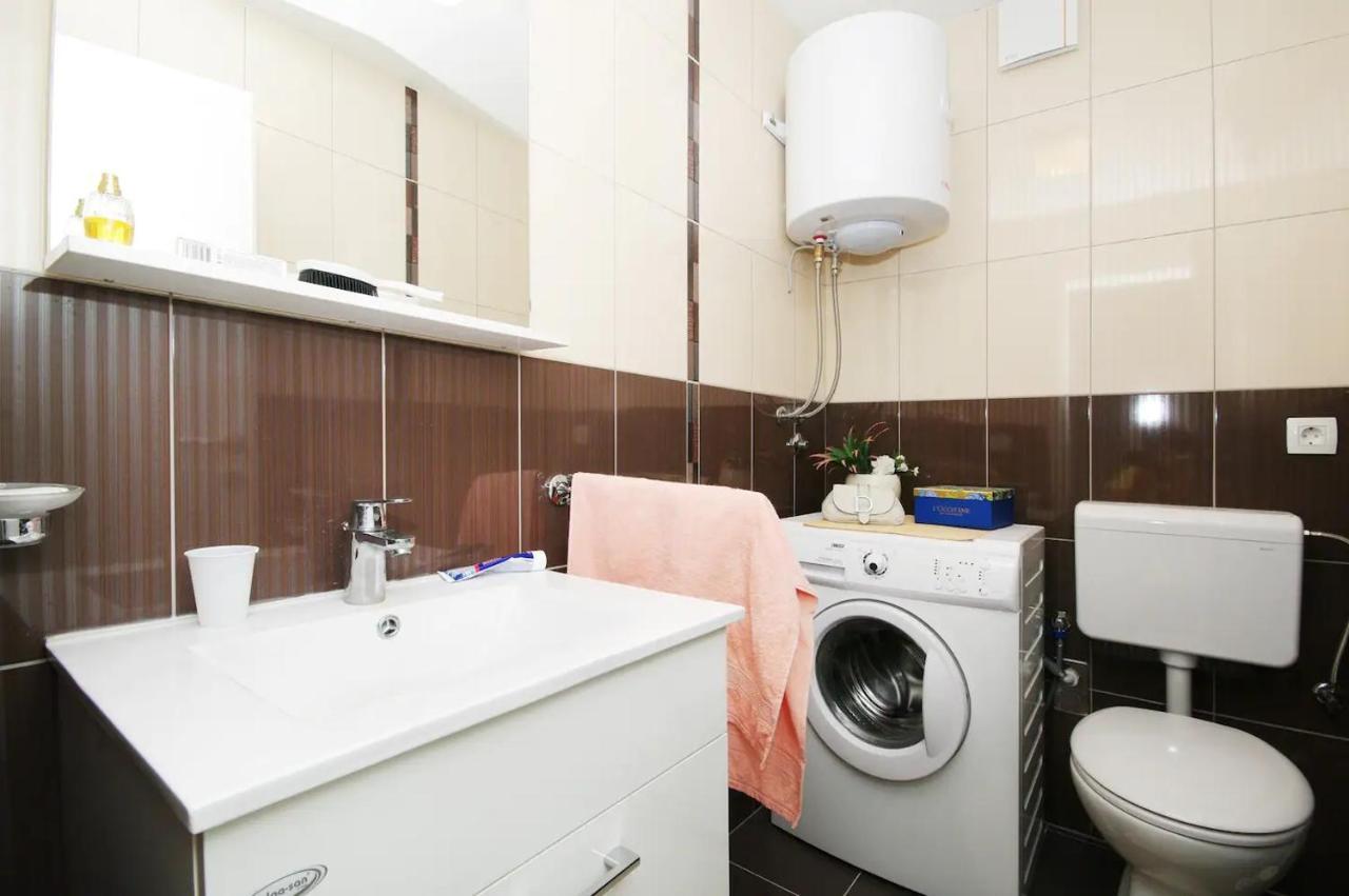 Вилла House Viki Plano Экстерьер фото